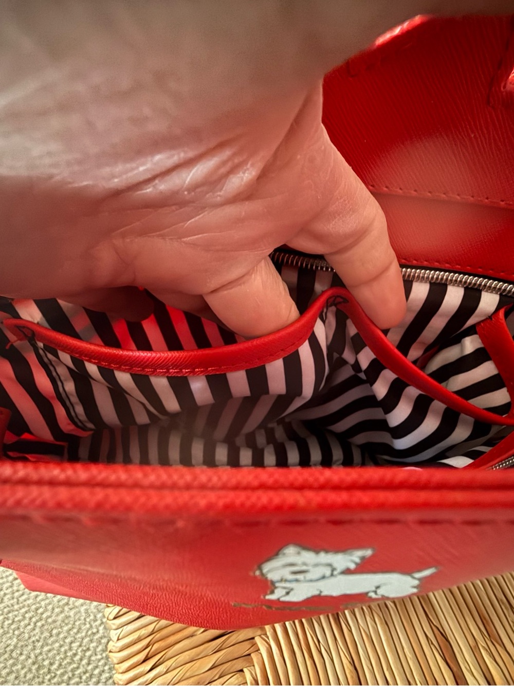 Marco Tetro Whimsical Westie Hand Bag/Shoulder Bag w/ matching wristlet Wallet - Picture 7 of 12